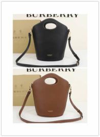 Picture of Burberry Lady Handbags _SKUfw104920728fw
